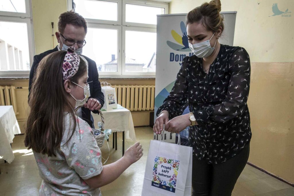 gminny konkurs ekologiczny Kreacja dla Ziemi wiktoria wnorowska