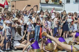 piknik rodzinny z okazji „Dnia Dziecka” organizowany przez Dom Kultury w Łapach