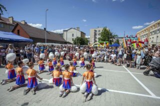piknik rodzinny z okazji „Dnia Dziecka” organizowany przez Dom Kultury w Łapach