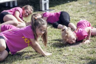 piknik rodzinny na plaży w Uhowie Sobótka 2021