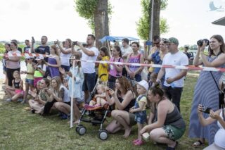 piknik rodzinny na plaży w Uhowie Sobótka 2021