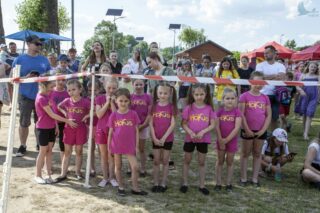 piknik rodzinny na plaży w Uhowie Sobótka 2021