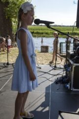 piknik rodzinny na plaży w Uhowie Sobótka 2021