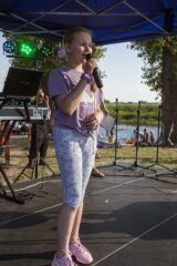 piknik rodzinny na plaży w Uhowie Sobótka 2021