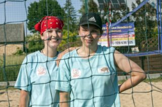 piknik rodzinny na plaży w Uhowie Sobótka 2021