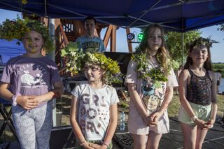 piknik rodzinny na plaży w Uhowie Sobótka 2021