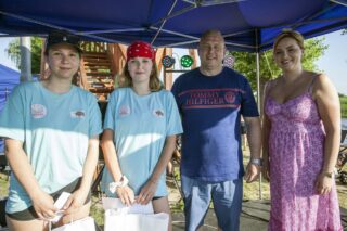 piknik rodzinny na plaży w Uhowie Sobótka 2021