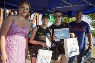 piknik rodzinny na plaży w Uhowie Sobótka 2021