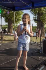 piknik rodzinny na plaży w Uhowie Sobótka 2021