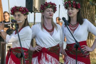 piknik rodzinny na plaży w Uhowie Sobótka 2021