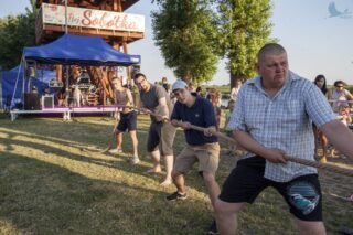 piknik rodzinny na plaży w Uhowie Sobótka 2021