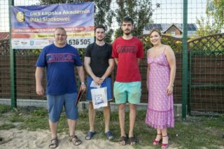 piknik rodzinny na plaży w Uhowie Sobótka 2021