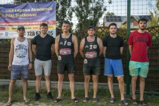 piknik rodzinny na plaży w Uhowie Sobótka 2021