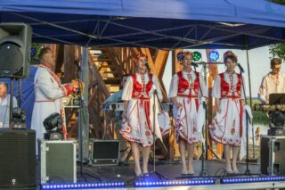 piknik rodzinny na plaży w Uhowie Sobótka 2021