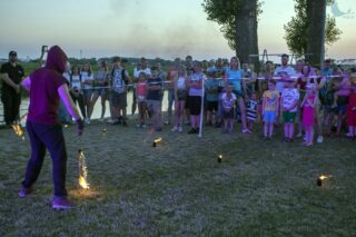 piknik rodzinny na plaży w Uhowie Sobótka 2021