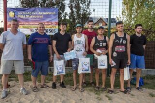 piknik rodzinny na plaży w Uhowie Sobótka 2021