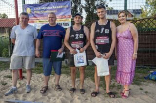 piknik rodzinny na plaży w Uhowie Sobótka 2021