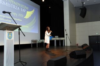 Gala stypendystów Burmistrza Łap. Sala widowiskowa DKLapy.PL