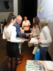 Gala stypendystów Burmistrza Łap. Sala widowiskowa DKLapy.PL