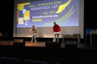 Gala stypendystów Burmistrza Łap. Sala widowiskowa DKLapy.PL