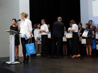 Gala stypendystów Burmistrza Łap. Sala widowiskowa DKLapy.PL