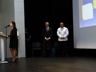 Gala stypendystów Burmistrza Łap. Sala widowiskowa DKLapy.PL