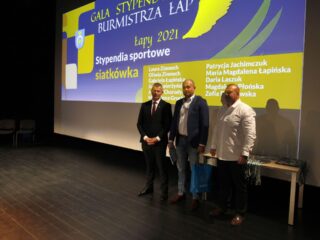 Gala stypendystów Burmistrza Łap. Sala widowiskowa DKLapy.PL