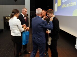 Gala stypendystów Burmistrza Łap. Sala widowiskowa DKLapy.PL