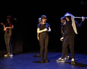 Dom Kultury w Łapach zaprasza na premierowe przedstawienie Teatru Kaprys „Ballady i niuanse” na podstawie ballad Adama Mickiewicza.