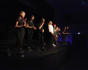 Dom Kultury w Łapach zaprasza na premierowe przedstawienie Teatru Kaprys „Ballady i niuanse” na podstawie ballad Adama Mickiewicza.