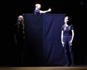 Dom Kultury w Łapach zaprasza na premierowe przedstawienie Teatru Kaprys „Ballady i niuanse” na podstawie ballad Adama Mickiewicza.