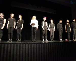 Dom Kultury w Łapach zaprasza na premierowe przedstawienie Teatru Kaprys „Ballady i niuanse” na podstawie ballad Adama Mickiewicza.