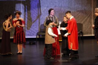 Romeo i Kopciuszek, spektakl w realizacji Teatru Kaprys, reżyseria Adam Karasiewicz