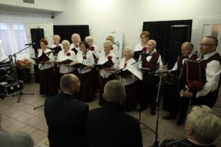 Narwiański Zajazd Szlachecki. 7. Zjazd Rodu Łapińskich. 11 września 2022. Łapy Szołajdy