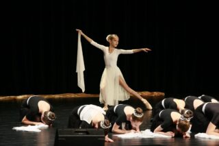 Mikołajkowy spektakl baletowy 2022 Oksana Prus