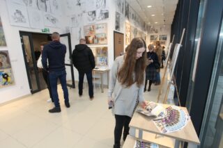 wystawa pracowni Trzy Kolory. Dom Kultury w Łapach