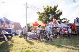 Małolatki są tu. Miły Pan. Piknik Sąsiedzki. 14 lipca 2024