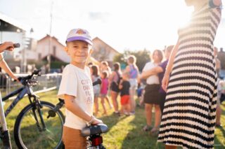 Małolatki są tu. Miły Pan. Piknik Sąsiedzki. 14 lipca 2024