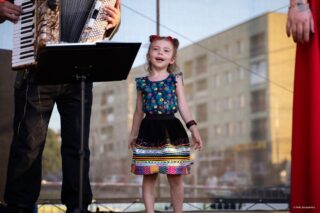 Małolatki są tu. Miły Pan. Piknik Sąsiedzki. 14 lipca 2024