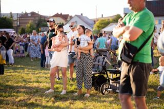 Małolatki są tu. Miły Pan. Piknik Sąsiedzki. 14 lipca 2024