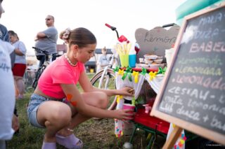 Małolatki są tu. Miły Pan. Piknik Sąsiedzki. 14 lipca 2024