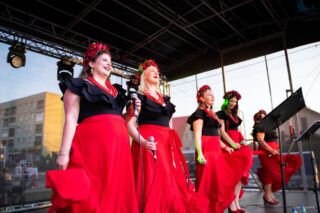 Małolatki są tu. Miły Pan. Piknik Sąsiedzki. 14 lipca 2024