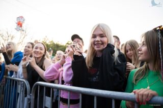 Małolatki są tu. Miły Pan. Piknik Sąsiedzki. 14 lipca 2024