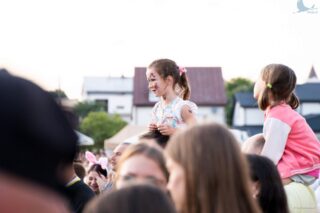 Małolatki są tu. Miły Pan. Piknik Sąsiedzki. 14 lipca 2024