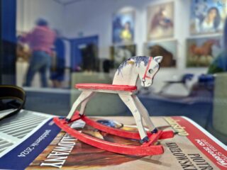 Wystawa Konik Malowany. Piotr Kozłowski. Dom Kultury w Łapach