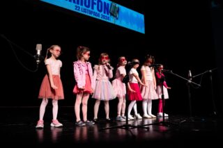 Konkurs muzyczny Złoty mikrofon. Dom Kultury w Łapach