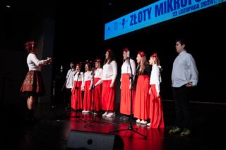Konkurs muzyczny Złoty mikrofon. Dom Kultury w Łapach
