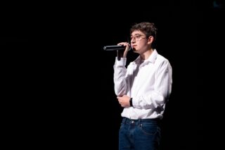 Konkurs muzyczny Złoty mikrofon. Dom Kultury w Łapach
