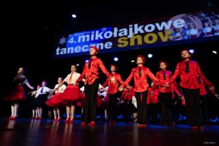 Mikołajkowe baletowe show taneczne. Dom Kultury w Łapach