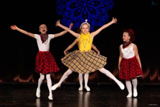 Mikołajkowe baletowe show taneczne. Dom Kultury w Łapach